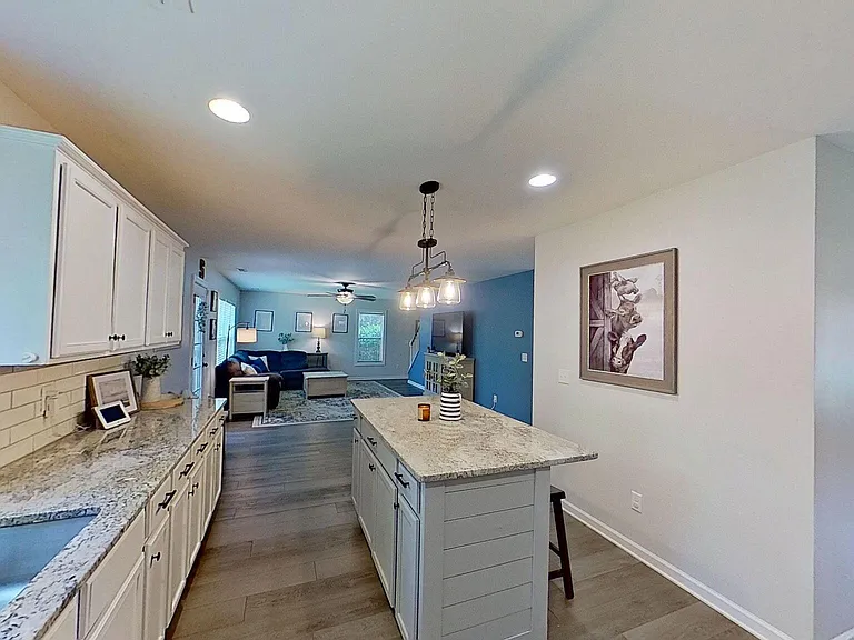611 Majestic Oaks Dr — Photo 19