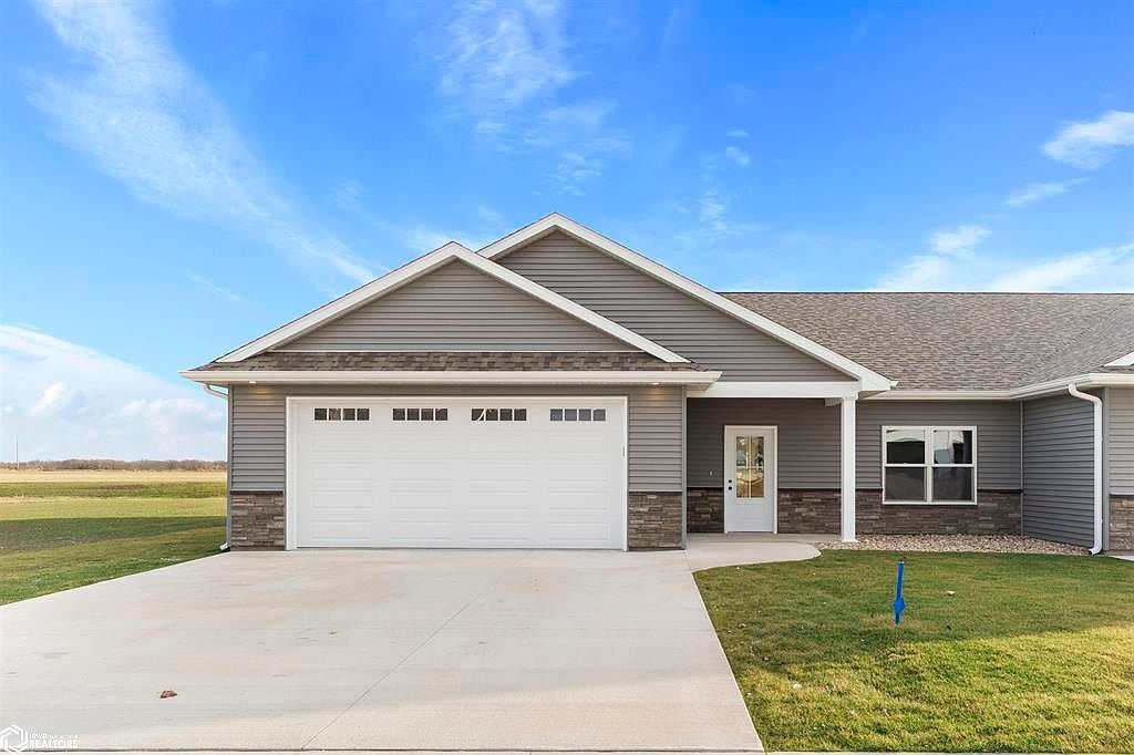 1406 Huron St, Mediapolis, IA 52637 | MLS #6315001 | Zillow