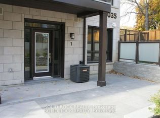 4035 Hickory Dr #1, Mississauga, ON L4W 0G6