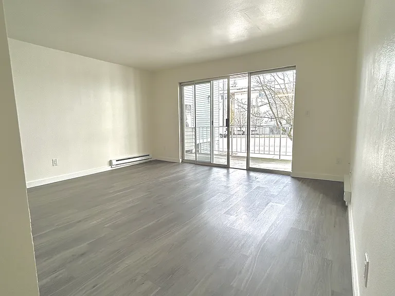 Olympic View Apartments — Photo 29
