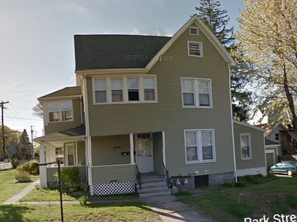 11 Park St, Shelton, CT 06484