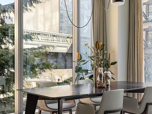515 W 29th St APT 2S, New York, NY 10001