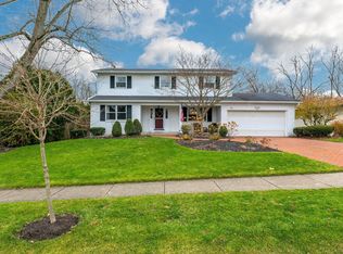 1321 Autumn Hill Dr, Columbus, OH 43235