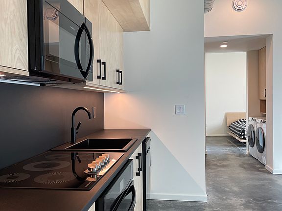 under-cabinet lighting