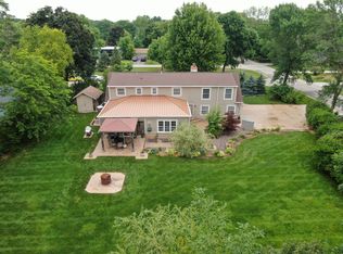8319 N Regent Rd, Fox Pt, WI 53217