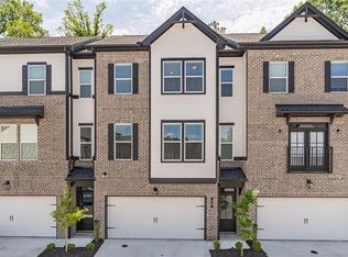 10 Rock Park Way, Tucker, GA 30084
