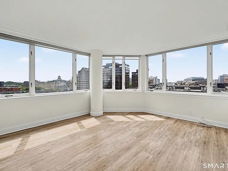 25 Forest St #11A — Photo 11
