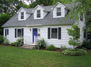 52 Payn Ave, Chatham, NY
