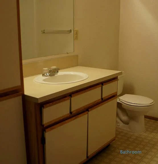 Silverpark Apartments — Photo 2
