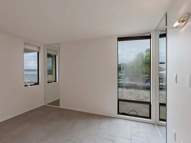 4561 Lake Washington Blvd NE #104 — Photo 10