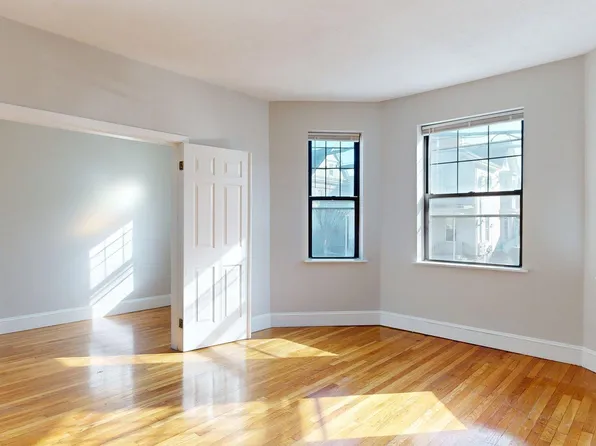 52 Clark Ave #2, Chelsea, MA 02150