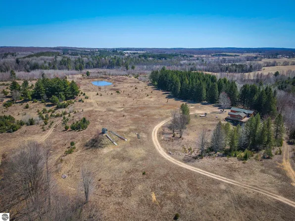 17784-16 Mile Rd, Leroy, MI 49655
