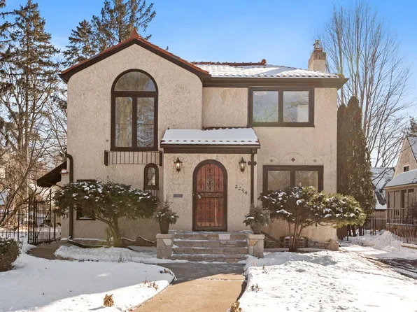 2294 Saint Clair Ave, Saint Paul, MN 55105