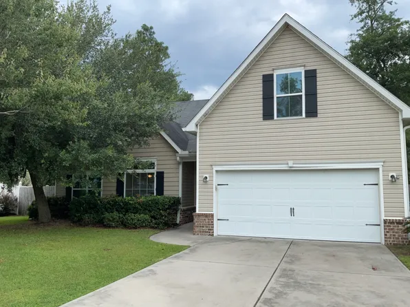 209 Crooked Oaks Dr, Rincon, GA 31326