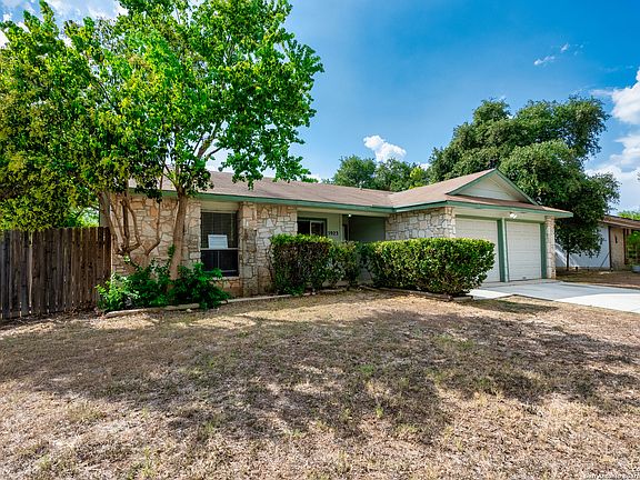 3rd image of 5923 CLIFFBRIER DR