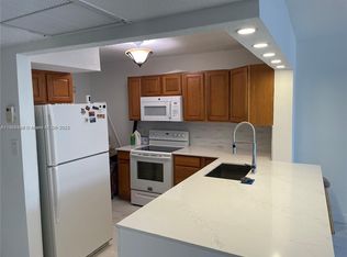 9420 Poinciana Pl APT 314, Davie, FL 33324