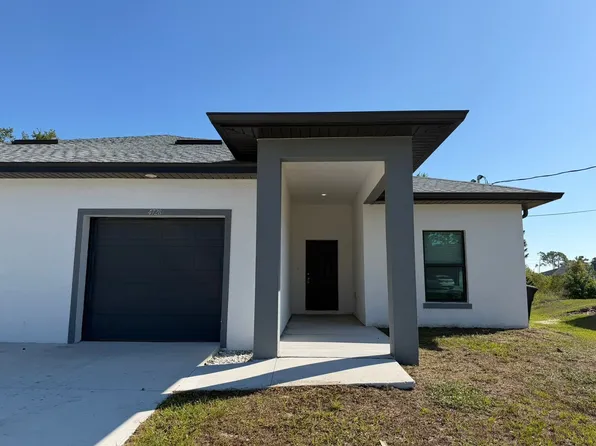 4728 27th St SW, Lehigh Acres, FL 33973