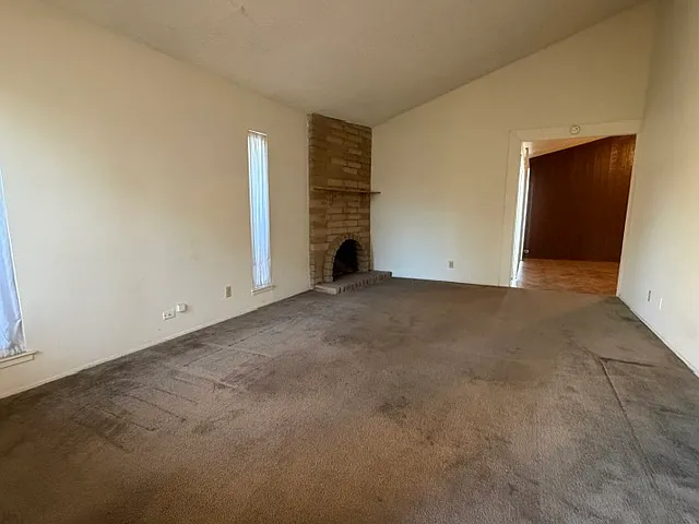 6314 Blackstar Dr — Photo 2