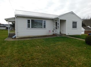 460 Braden St, Waynesburg, PA 15370