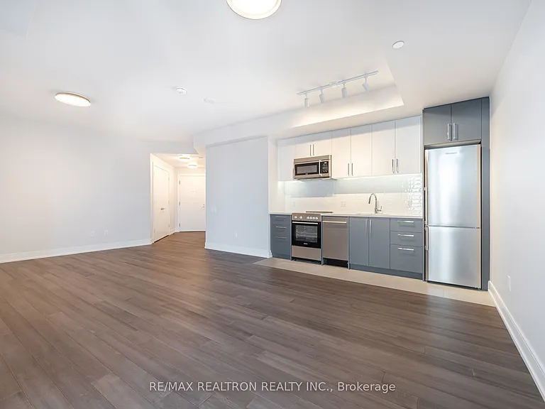 2525 Bathurst St #1101 — Photo 7