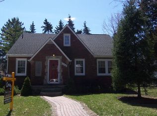 10055 Kingston Ave, Huntington Woods, MI
