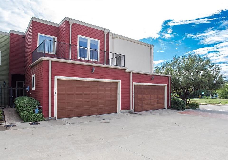 1st image of 1404 Clarinet Ln
