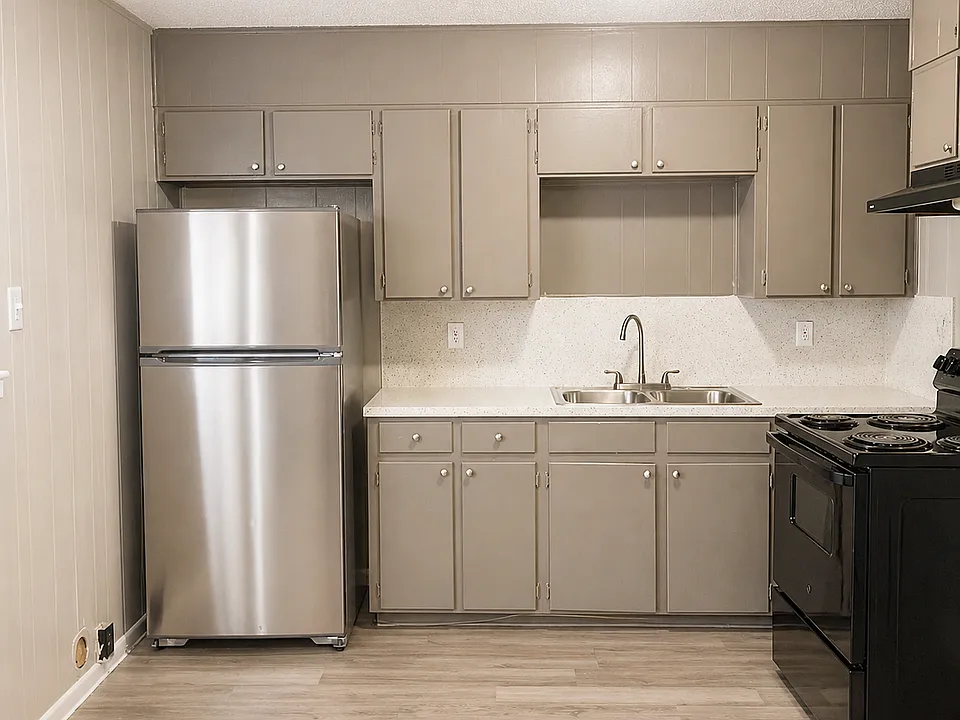 Highlander Apartments