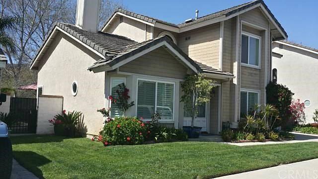 1st image of 29 Songbird Ln
