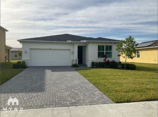 515 Veridian Cir NW, Palm Bay, FL 32907