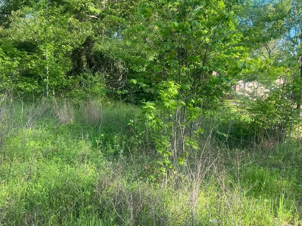 316 Bostic Dr, Longview, TX 75602