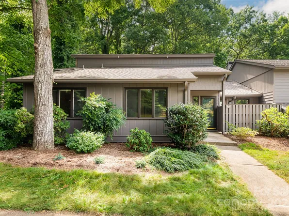 721 Crowfields Ln, Asheville, NC 28803