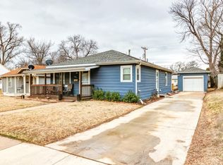 928 Sherman St, Salina, KS 67401