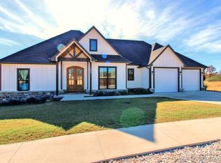 16825 W Sierra Cir, Tahlequah, OK 74464