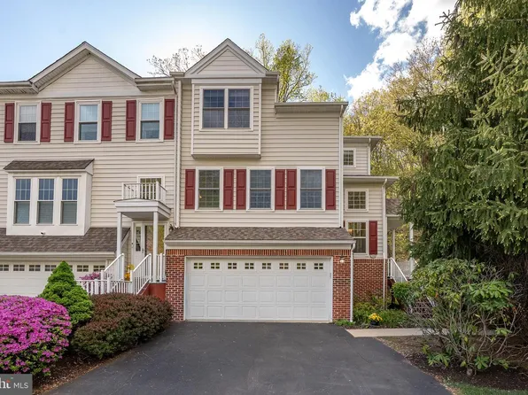 110 Longwood Ct, Malvern, PA 19355