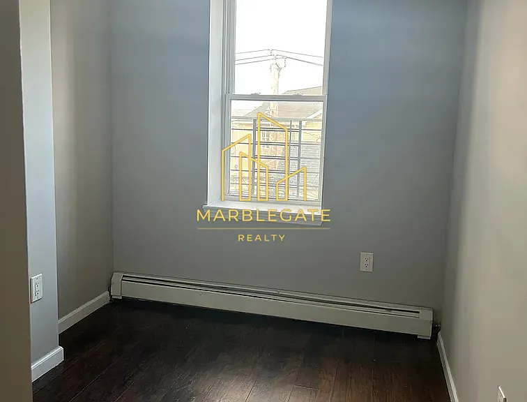 8 Chadwick Ave #11 — Photo 3