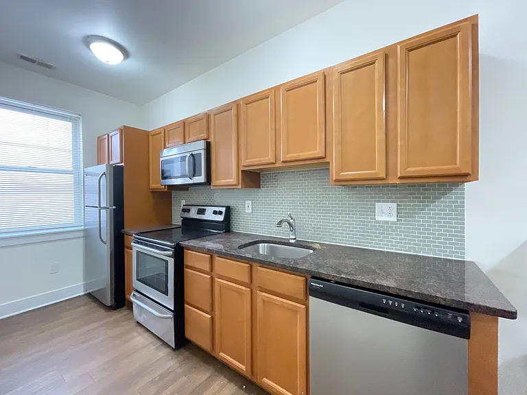 3836-50 Spring Garden St. — Photo 5