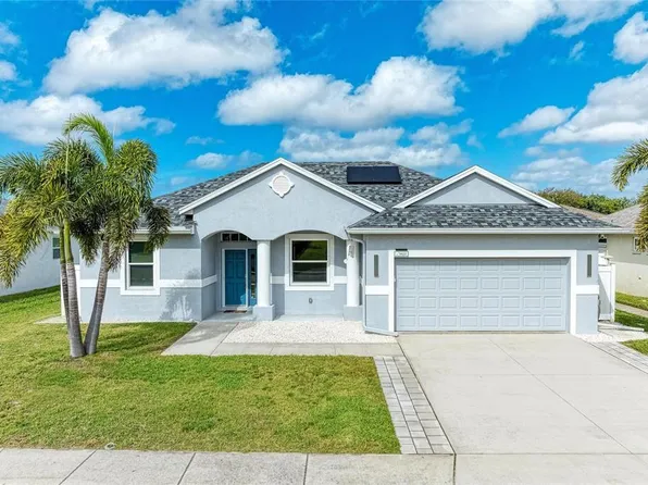 6422 2nd St E, Bradenton, FL 34203