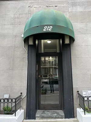 Rented by Manhattan Flats | media 1