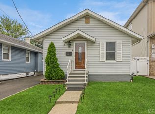 104 Buchanan St, Linden, NJ 07036