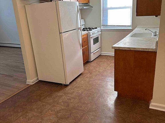 Kitchen Center