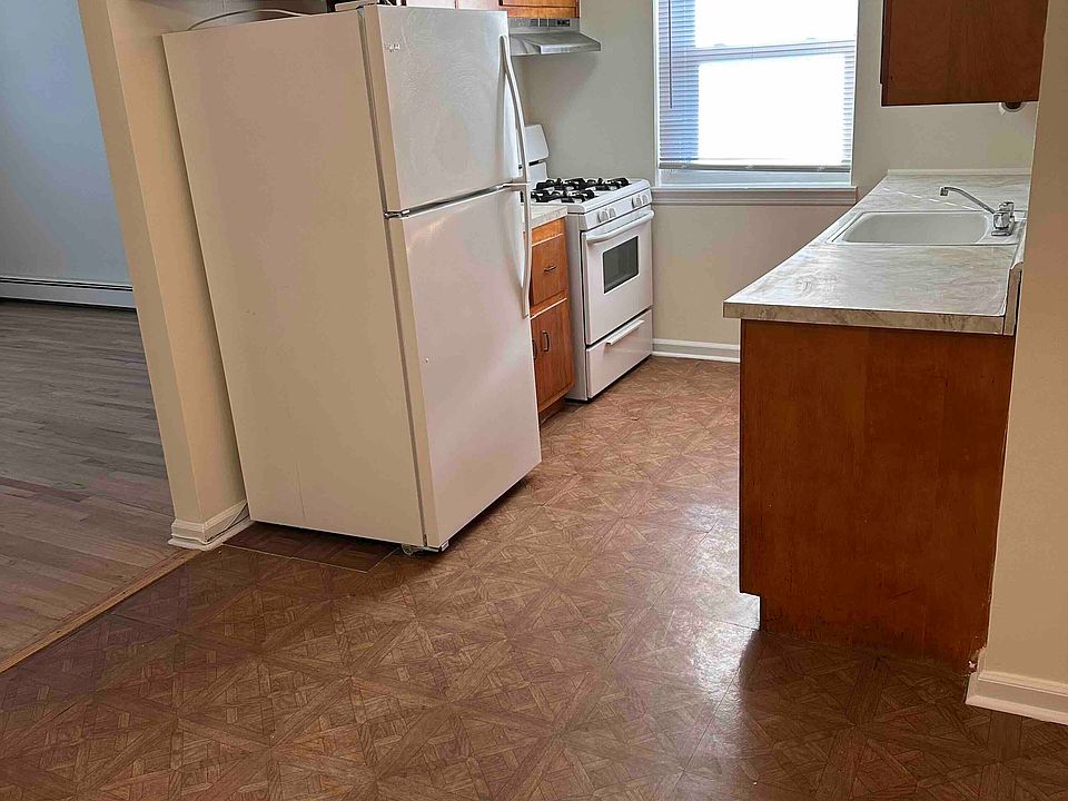 Kitchen Center