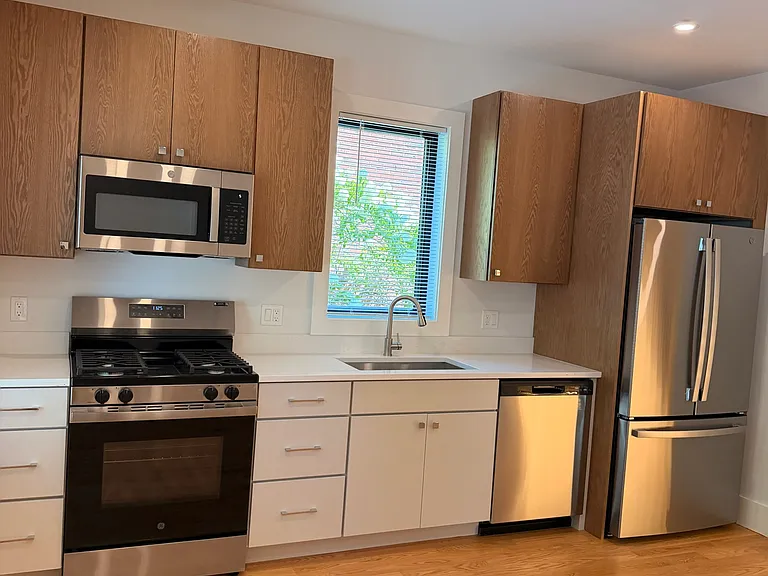 25 Greycliff Rd #1 — Photo 4