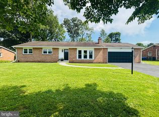 424 E Evergreen Rd, Lebanon, PA 17042