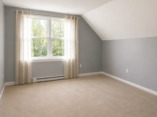 (undisclosed Address), Danbury, CT 06810