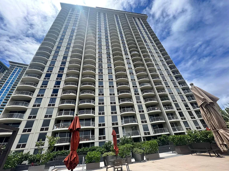 1717 Ala Wai Blvd #2802 — Photo 23