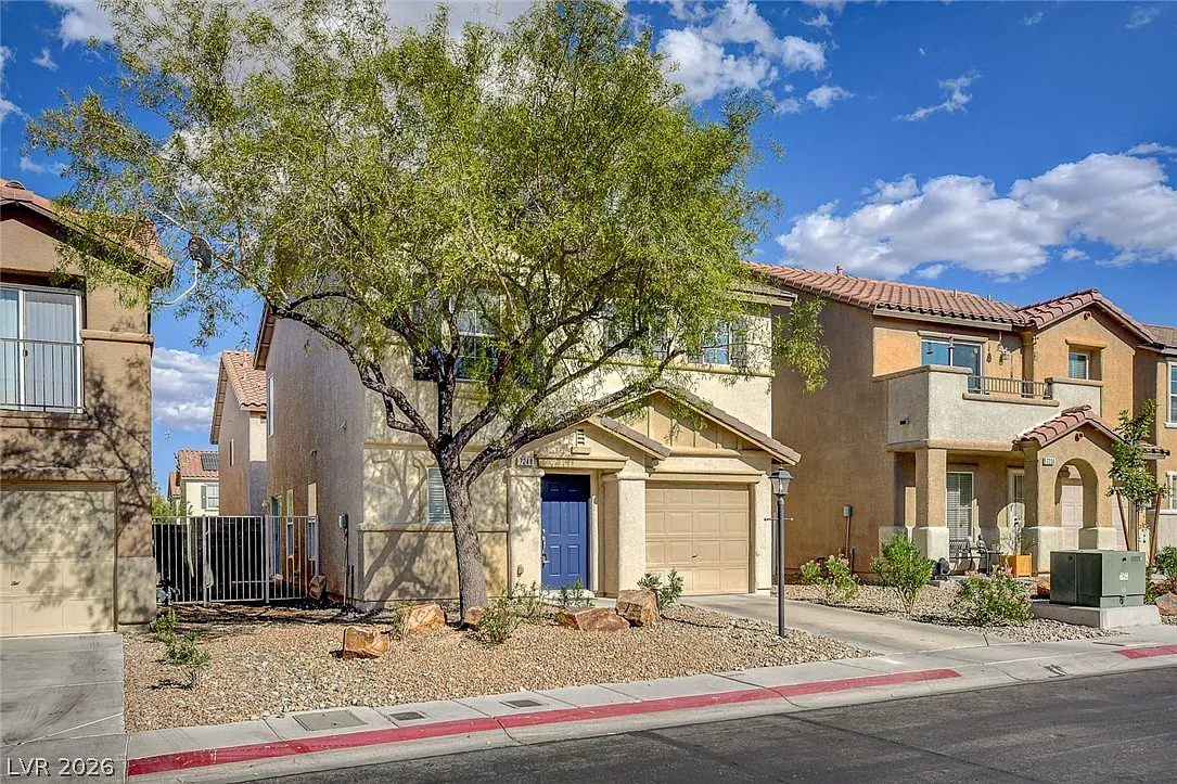 3 bed, 2.5 bath, 1484 sqft, $1,950 — Photo 2