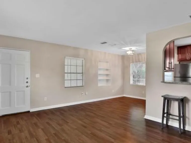 5236 River Forest Dr — Photo 5