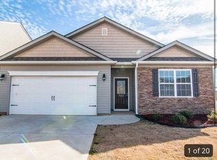 561 Townsend Place Dr, Boiling Springs, SC 29316