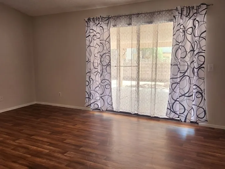 1253 Finale Ln — Photo 4