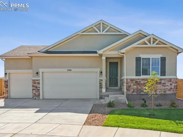 3302 Bella Notte Dr, Pueblo, CO 81001
